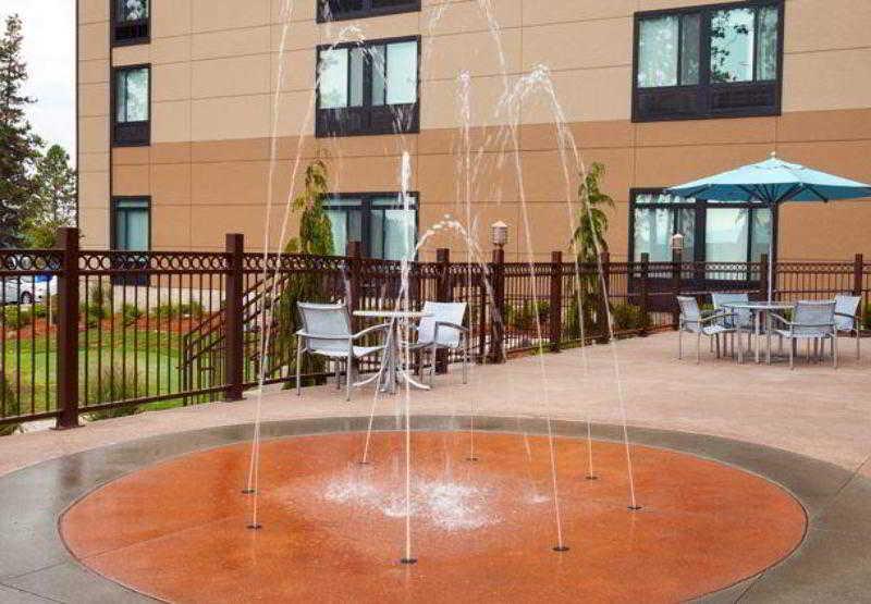 Springhill Suites Кёр-д'Ален Экстерьер фото